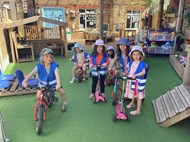 Tour De Queens